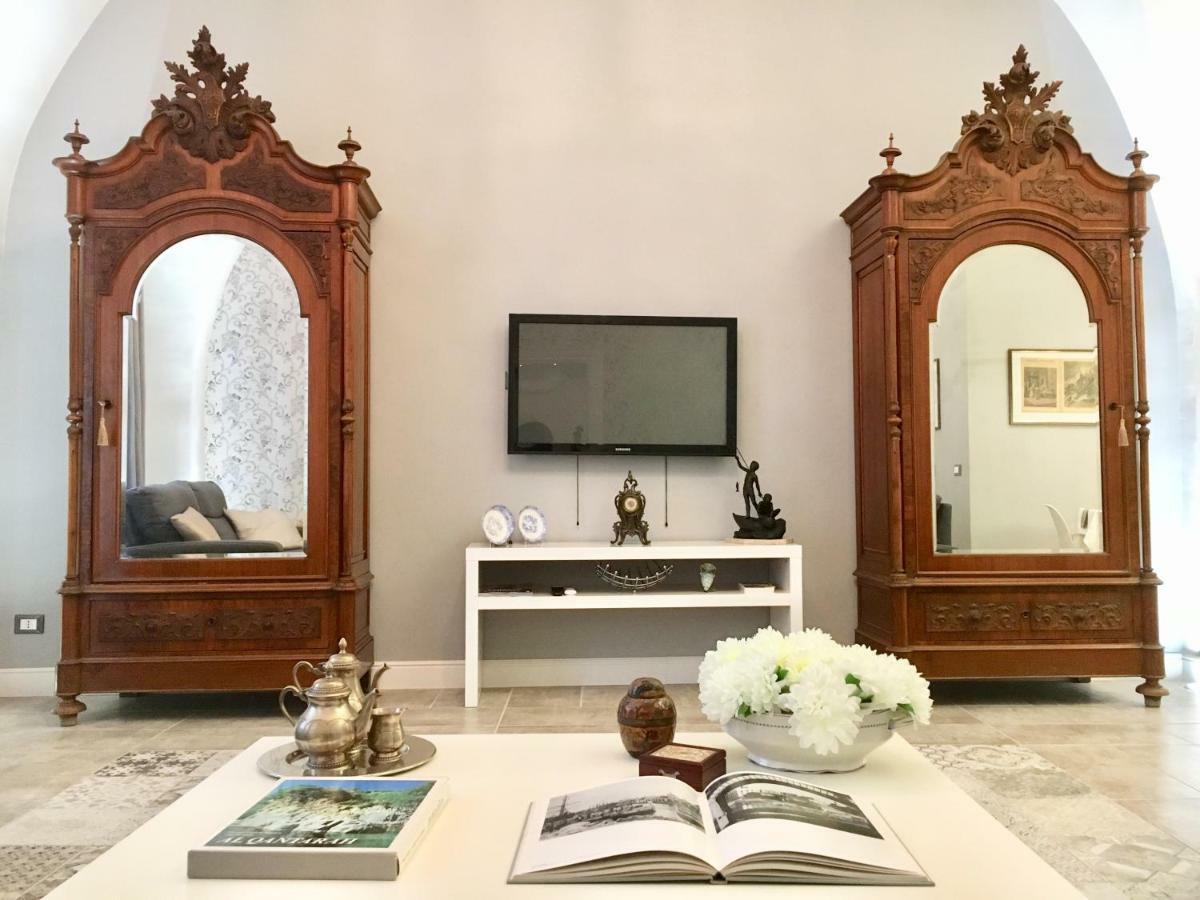 Dimora Del Papa Apartment Катания Екстериор снимка