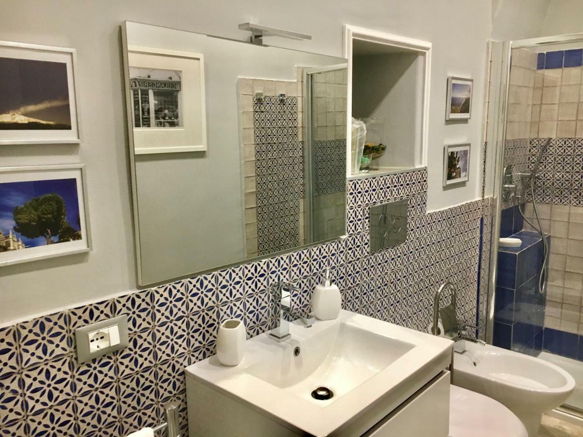Dimora Del Papa Apartment Катания Екстериор снимка