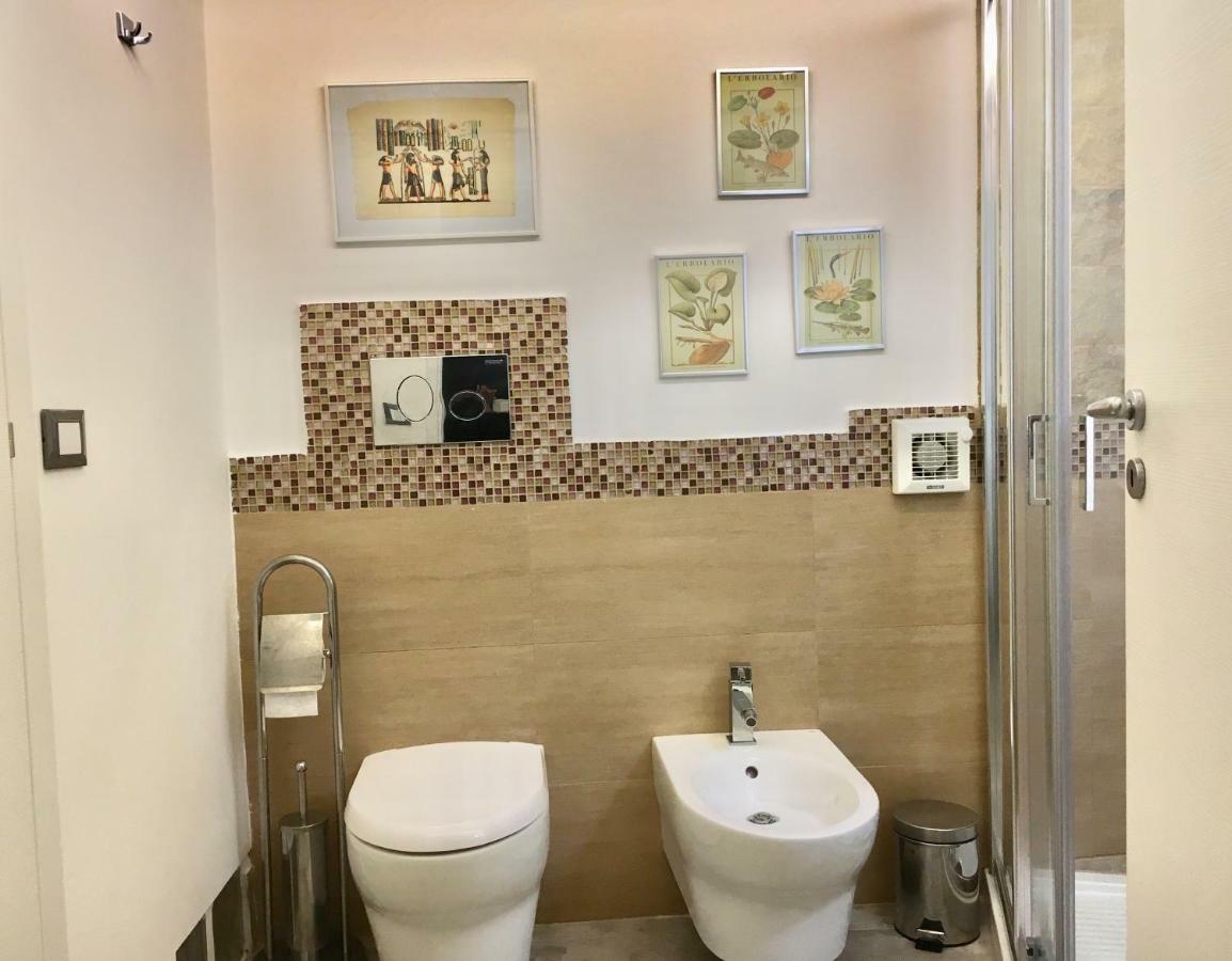 Dimora Del Papa Apartment Катания Екстериор снимка